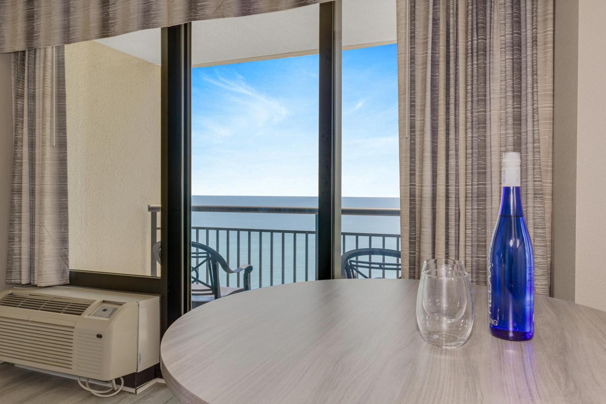 Oceanview Studio Escape With Beach Steps Away! 1828 Myrtle Beach Exteriör bild